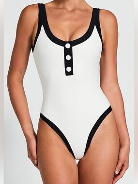 DEVON WINDSOR Kennedy Full Piece NWT Small